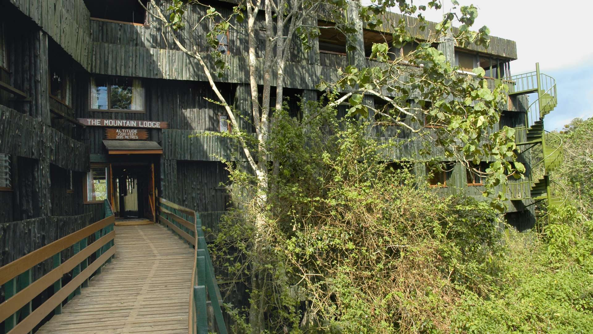 serena mountain lodge